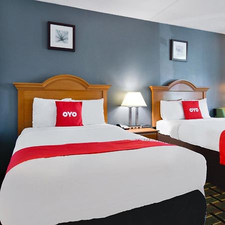 Oyo Hotel Lake Park - Valdosta Area Extérieur photo