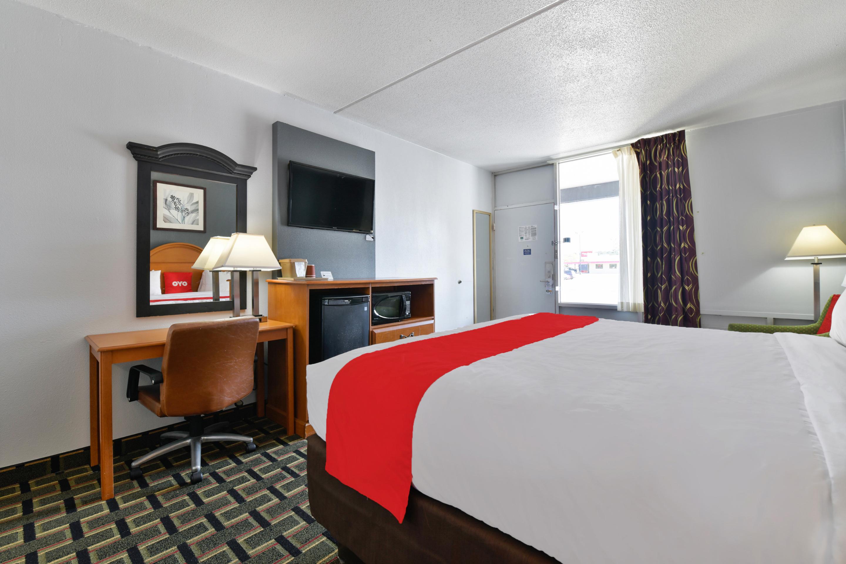 Oyo Hotel Lake Park - Valdosta Area Extérieur photo