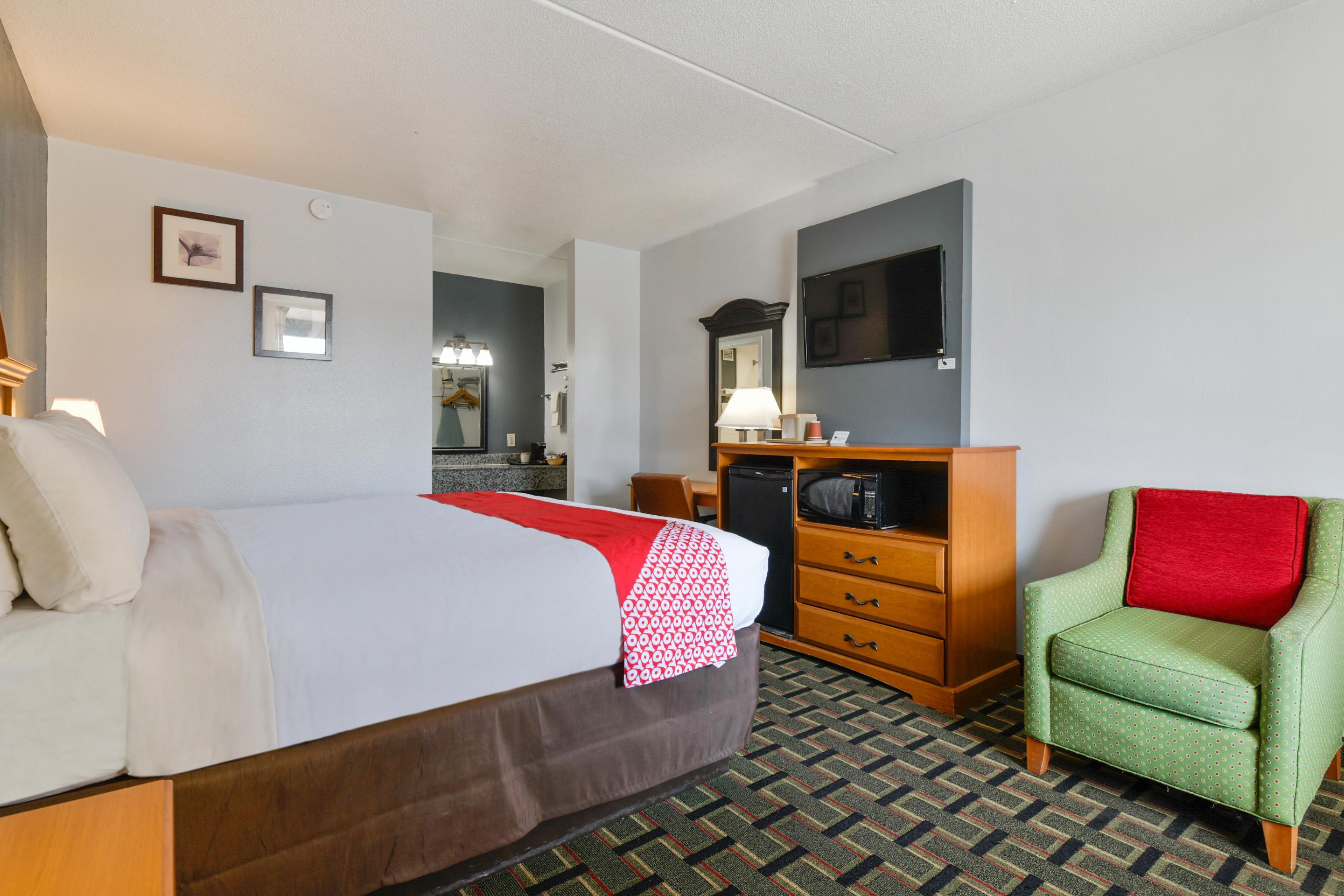 Oyo Hotel Lake Park - Valdosta Area Extérieur photo