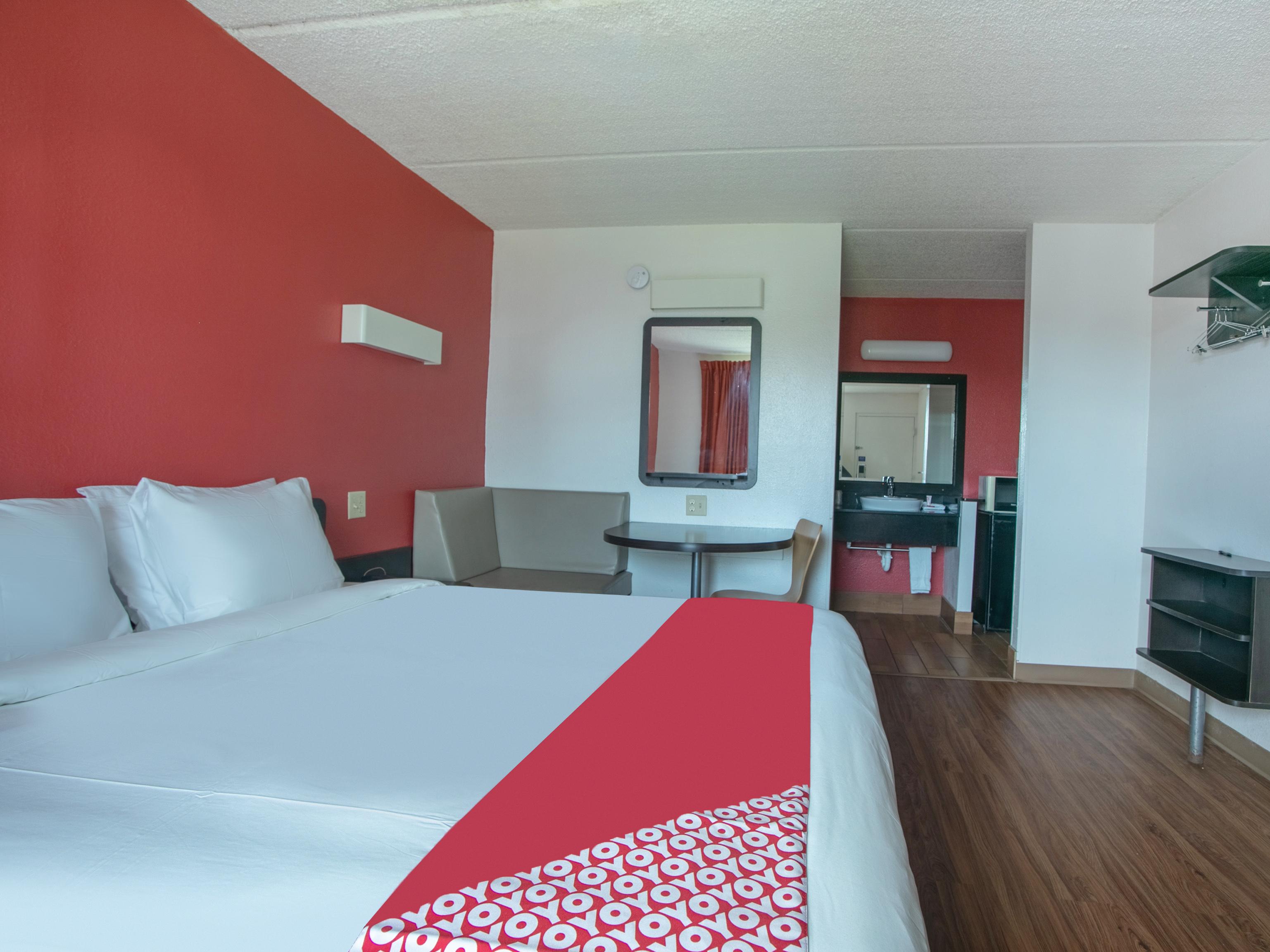 Oyo Hotel Lake Park - Valdosta Area Extérieur photo