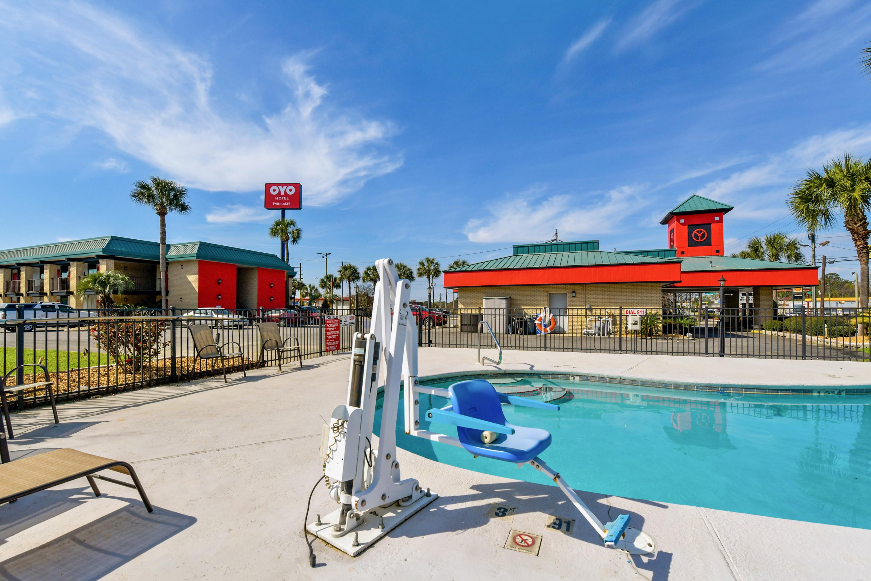 Oyo Hotel Lake Park - Valdosta Area Extérieur photo