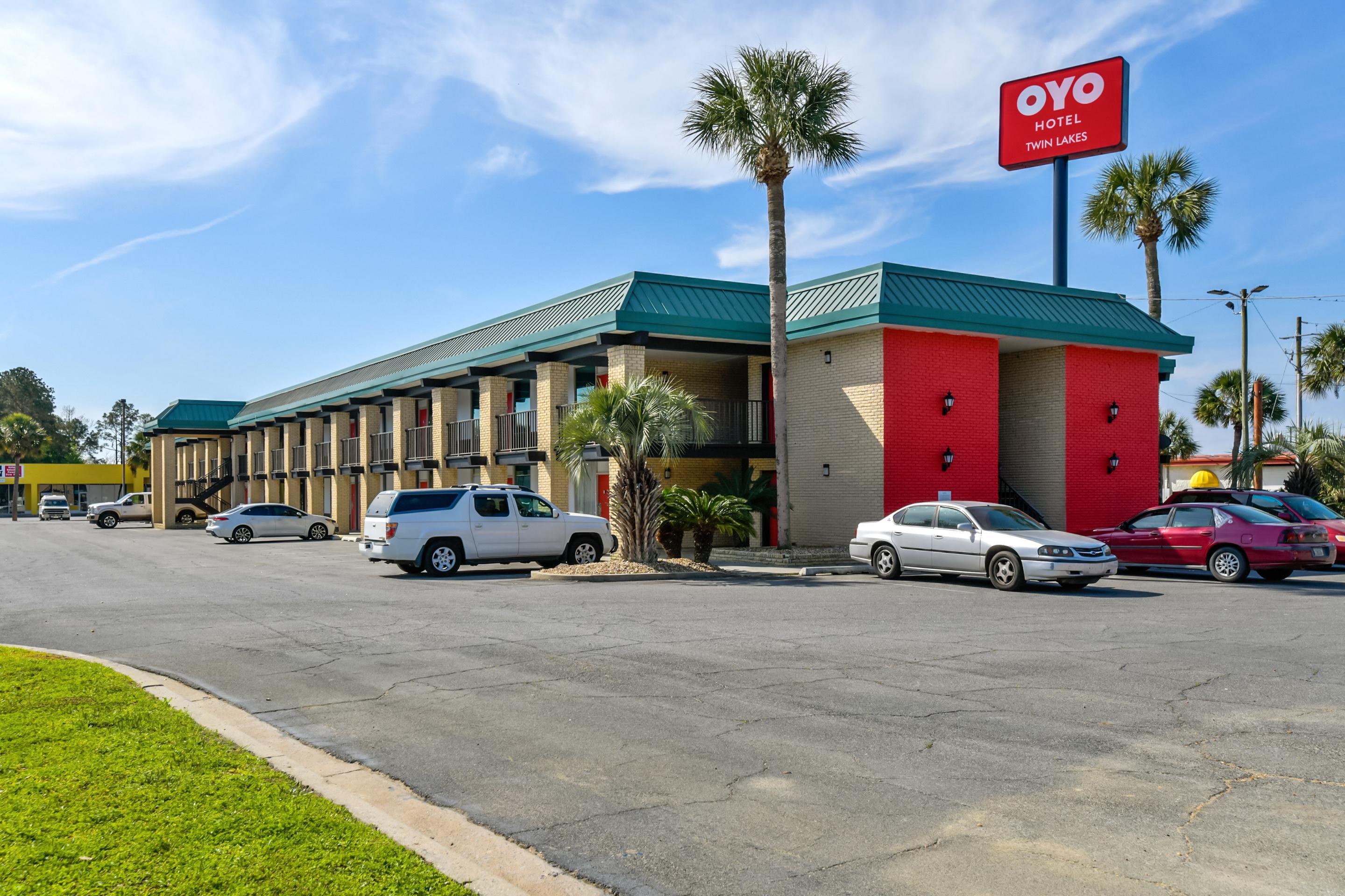 Oyo Hotel Lake Park - Valdosta Area Extérieur photo