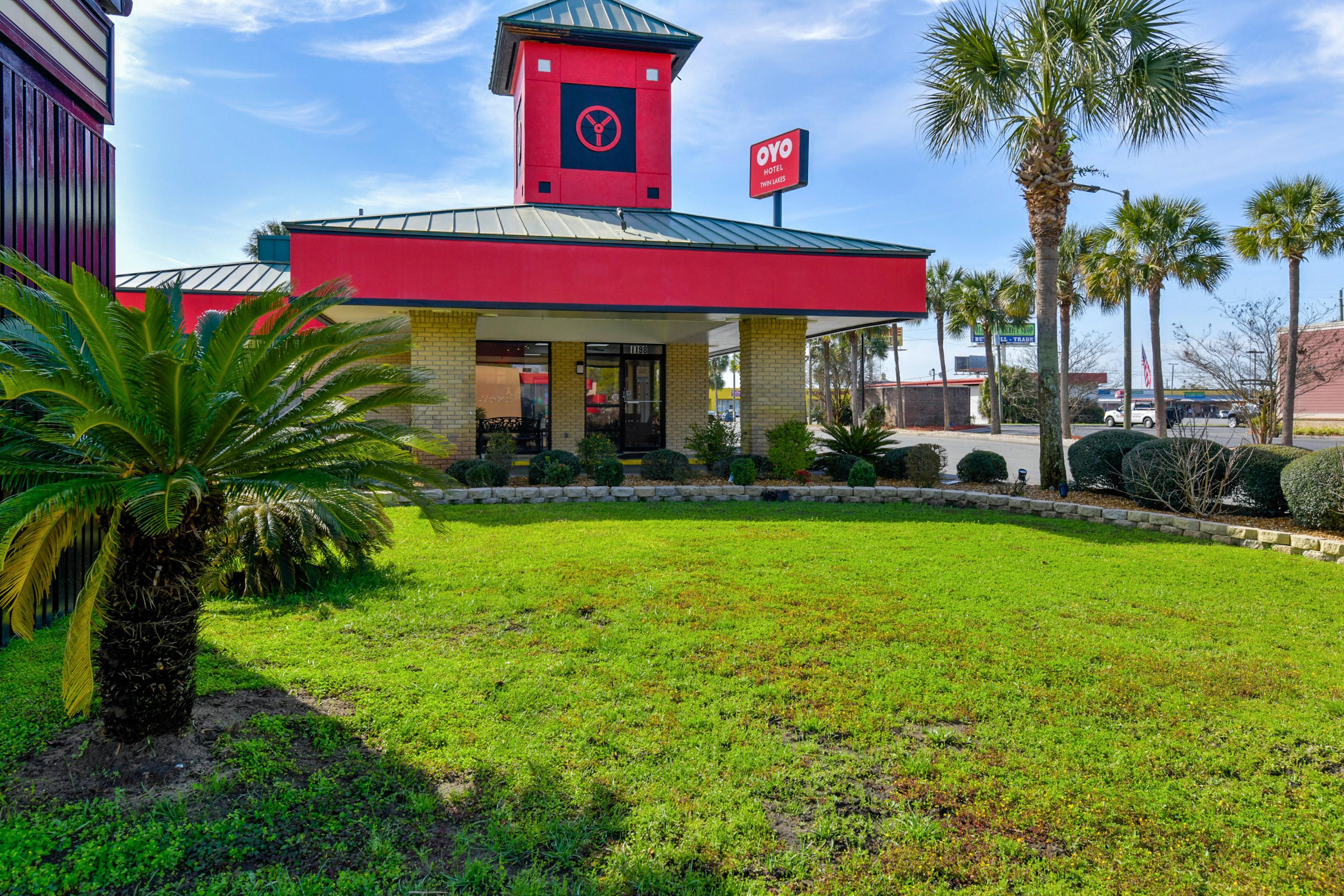 Oyo Hotel Lake Park - Valdosta Area Extérieur photo